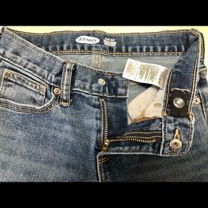 Boys size 7 Old Navy jeans.